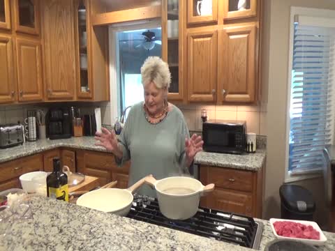 Diane is Back in the Kitchen Thumbnail